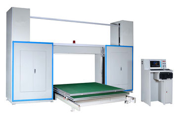 Dispositif d'aspiration de précision Coupeuse de mousse de 1650 mm Longueur de lame Machine de découpe horizontale contrôlée par PLC