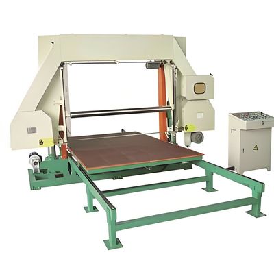 8.92 kW de puissance nominale Machine horizontale de découpe de mousse pour la fabrication de mousse