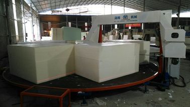 Équipement horizontal de coupe de mousse de carrousel pour la mousse multi de bloc découpant en tranches sans interruption