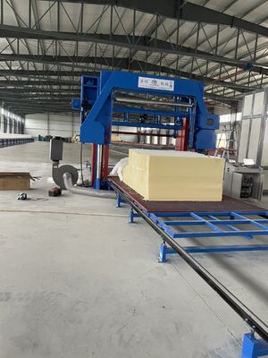 Mètre automatique de débit de verre Machine horizontale de fabrication de mousse jusqu'à 1300 mm de hauteur
